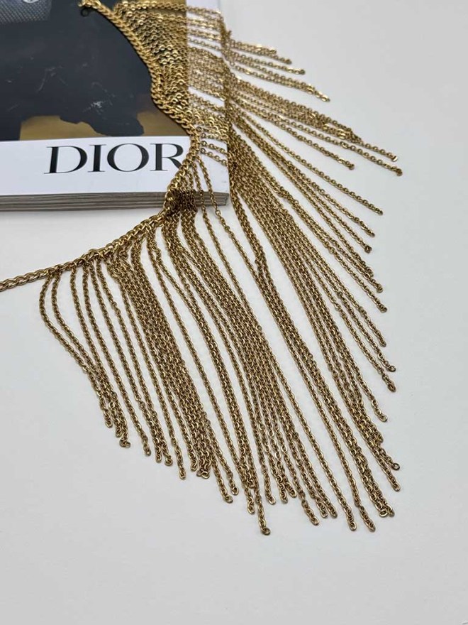 crystal-cathrin-long-statement-necklace-gold-stainlesssteel_768x